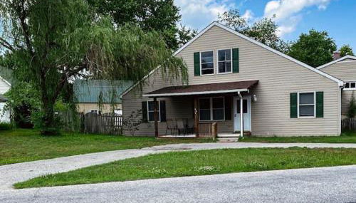 Entire Private 2 bedrooms house, nice neighborhood - Foto 1