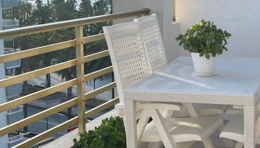 Prime Location Penthouse with Stunning Sea Views - Foto 3