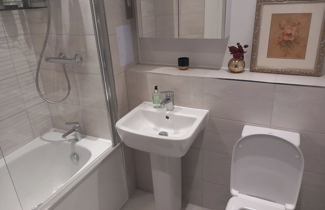 Tranquil Loughton Apartment Retreat - Foto 15