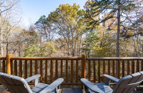 Creekwood Chalet - Hocking Hills with Hot Tub and Near Hiking - Foto 31