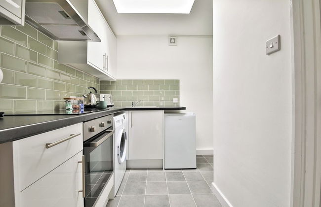 Urban Central 2 Bed House - Foto 36