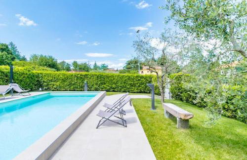 Villa Asmara Piscina AC WI-FI Park - Foto 22