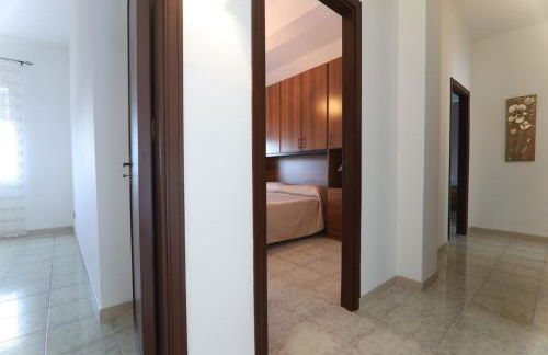 Twins House Vacation Home - Foto 16