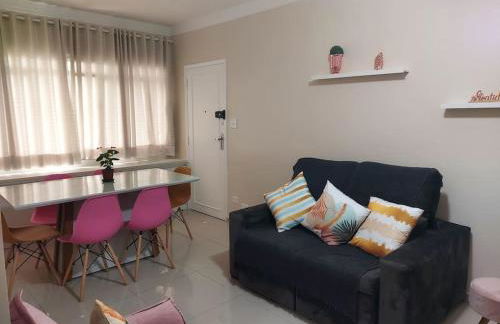 Apartamento encantador- 40 metros da praia e duas quadras do shopping - Foto 10