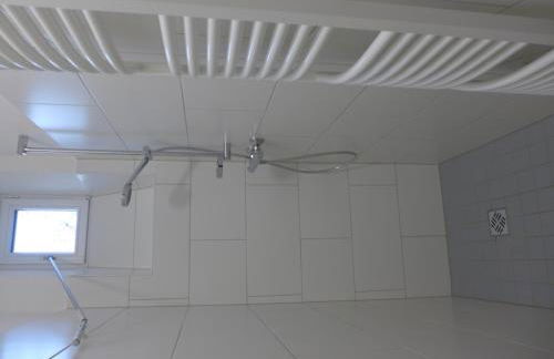 O11- Großzügige Fewo im Künstlerhaus - Photo 19