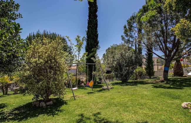 Holiday Home at Portimao With Fenced Garden - Photo 24