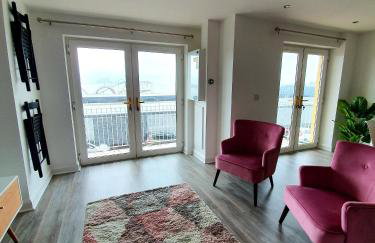 In the heart of Portrush - Balcony with Sea Views - Foto 23