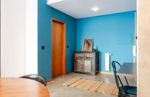 HostWise – Modern Flat w/ Terrace | Near the Beach - Photo 21