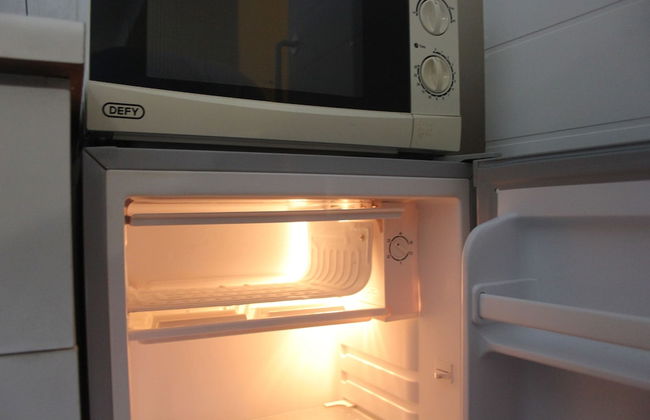 Chic & Serene 1-Bed Haven in Roodepoort - Photo 25