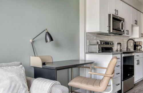 Lower Queen Anne 1br w game room garden SEA-698 - Foto 4