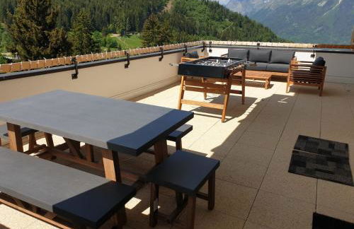 *NEW* Bellevue D’Oz Ski In Ski Out Luxury Apartment (8-10 Guests) - Foto 2