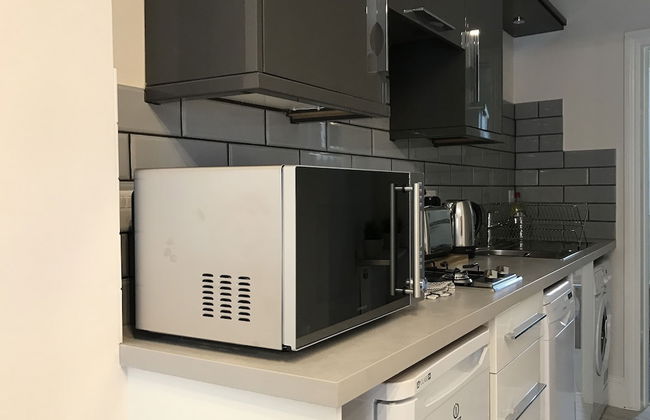 SHQ Apartments - Photo 72