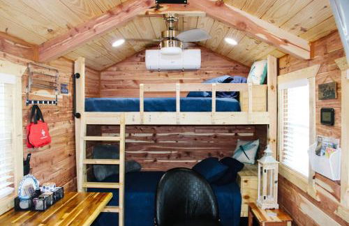 #4 - Amish Log Camping Cabin Walk to the Water cabin - Foto 24