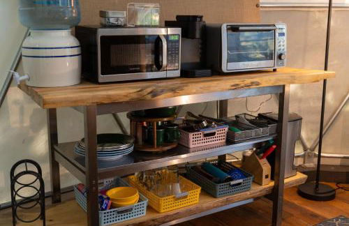 North Cascades Glamping with Hot-tub and Outdoor Kitchen - Foto 5