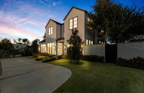 NEW! Luxury Pool Retreat & Casita in Midway Hollow - Foto 42