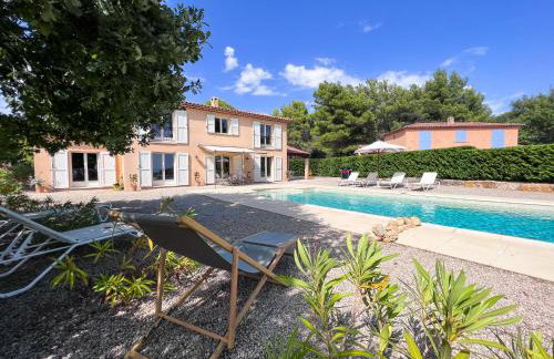 Villa "Le Sortilège" vue panoramique et piscine - Foto 3
