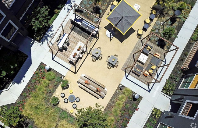 Elan Menlo - Foto 29