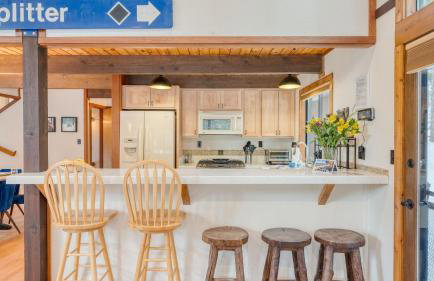 In Northstar Ski Resort! Game Room, Family-friendly Dakine Haus by Avantstay - Photo 30