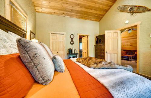 Spacious Packwood Cabin with Hot Tub - Near River - Foto 21