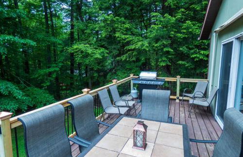 Spacious Catskills Home with Covered Hot Tub - Foto 49