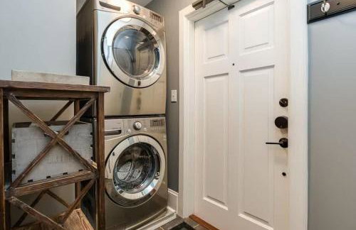 Downtown Historic Luxury Gem with Private Parking - Foto 11