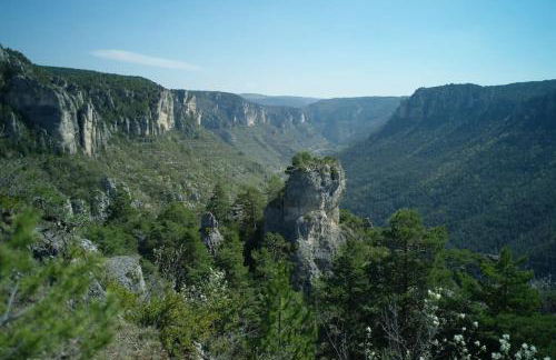 Gîte éco-responsable exceptionnel pour 6 ou 8 personnes secteur gorges du Tarn - Foto 8