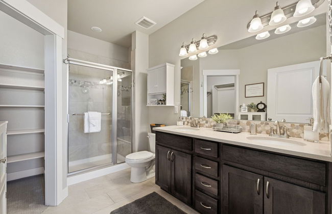 Serene Retreat With Hot Tub, Sauna, Pool & Gym - Foto 19