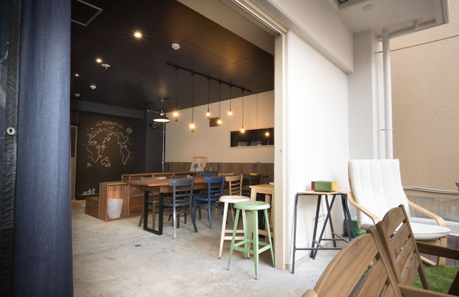 Galaxy Apartment - Photo 8