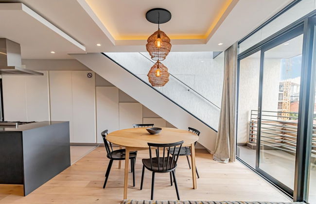 Modern Apartment w Rooftop Deck Scholtz Penthouse - Foto 5