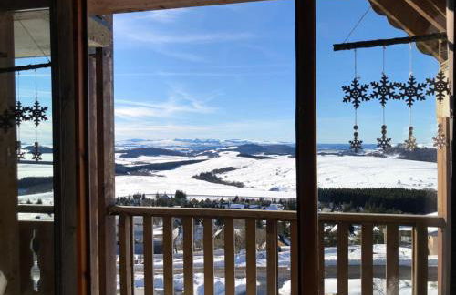 Lama-Gîte-des-Puys T3 Lamado vue époustouflante sud avec grande terrasse - Photo 20