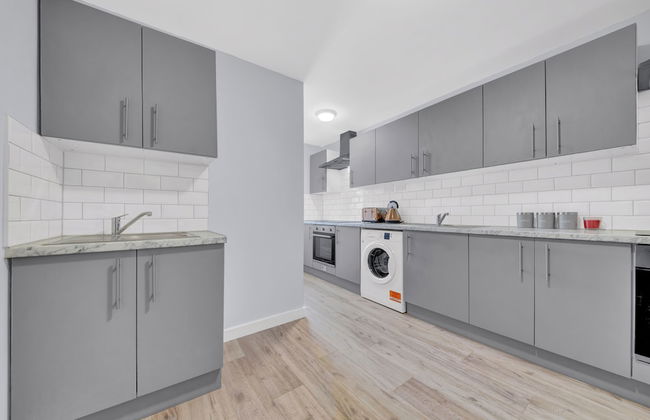 Serviced Ensuite Room In West Drayton London UB7 - Photo 14