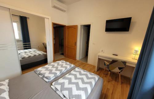 Family Apartments Iris 20m from the beach, in Mandre - Foto 22