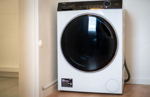 Guermache Apartments- City Design Apartments, Zentrum, Outlet, Balkon, Küche - Foto 5