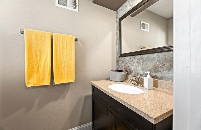 Brew City Game Room Fenced Yard Sleeps 13 - Foto 18