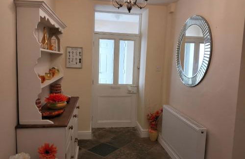 Waterfront Location, Balcony, Sea Views, Free Parking - Foto 36