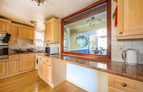 51VL For your Stylish and Relaxed Stay with Free Parking and Free WiFi - Foto 20