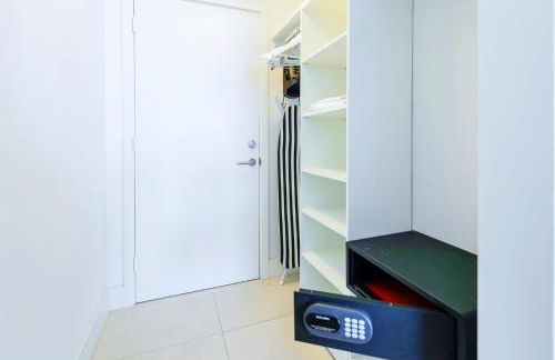 Ocean & City Views l Luxury Beachfront Condo - Photo 78