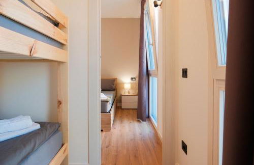 Costa Blu-Pool and Terrace with Lake View - Foto 10