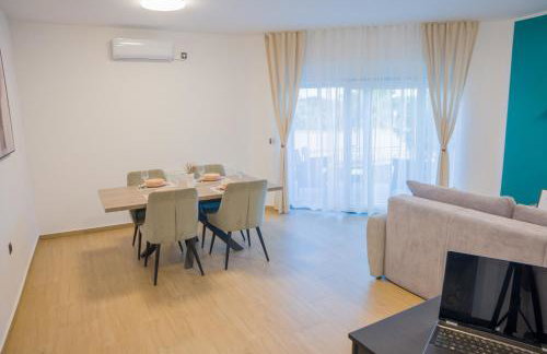 Apartmani Toni - Photo 36