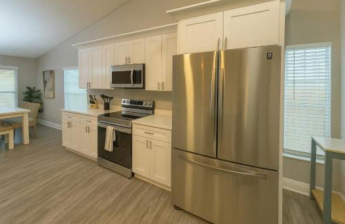 Heated Pool & Bathtub 4BR Near Disney - Foto 21