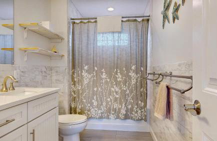 Family Tides by Bayley Vacation Rentals - Photo 50