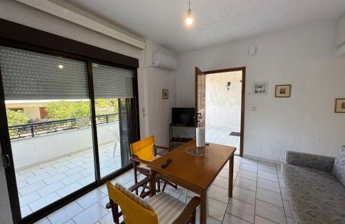 Cozy seaside apartment 150m from Agiokampos beach - Foto 8