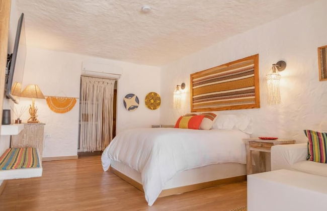 Bora Bora Cartagena - Photo 9