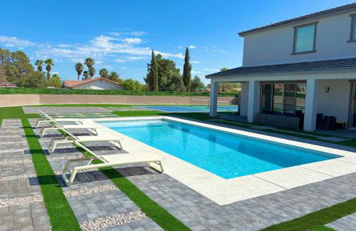 Modern Spacious 6BR Villa with Game Loft 5 Min to Strip, Stadium & Shopping! - Foto 1