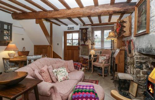 Hoarders Cottage - Foto 6