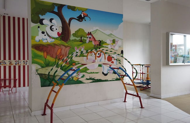 Elegant 3BR + 1 Apartment with Private Lift & 80 mbps internet at The Lavande Residence - Foto 27