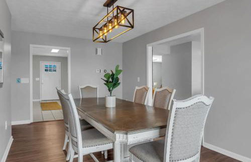 Lake Barkley Retreat - Newly Renovated - 5 BR - Foto 19