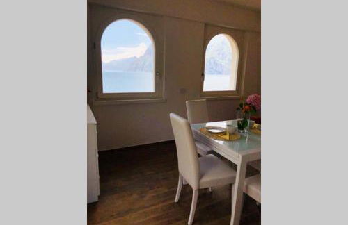 Wind Rose Apartments 2 - Photo 15