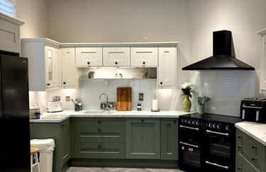 The Colonel - Foto 21