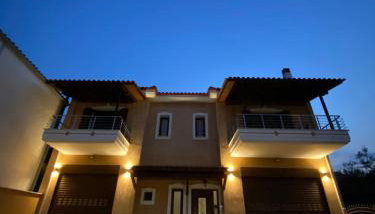 Sunies Home - Photo 1